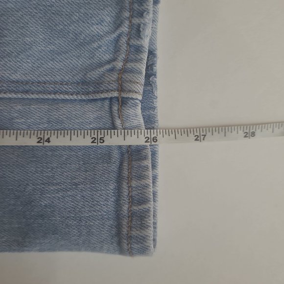 American Eagle Strigid Jeans Light Washed - 10 - Picture 4 of 4